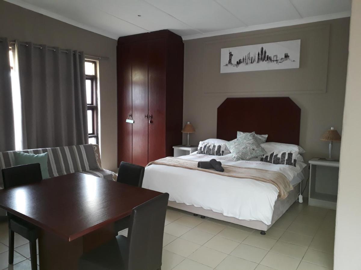 Mangolds Guest House Πορτ Ελίζαμπεθ Εξωτερικό φωτογραφία